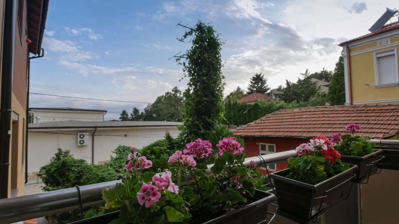 Varusha Apartment Veliko Tŭrnovo Eksteriør bilde